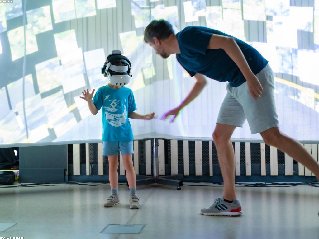 វិធីដែលបច្ចេកវិទ្យាផ្លាស់ប្តូរប្រពន្ធក្នុងសង្គម